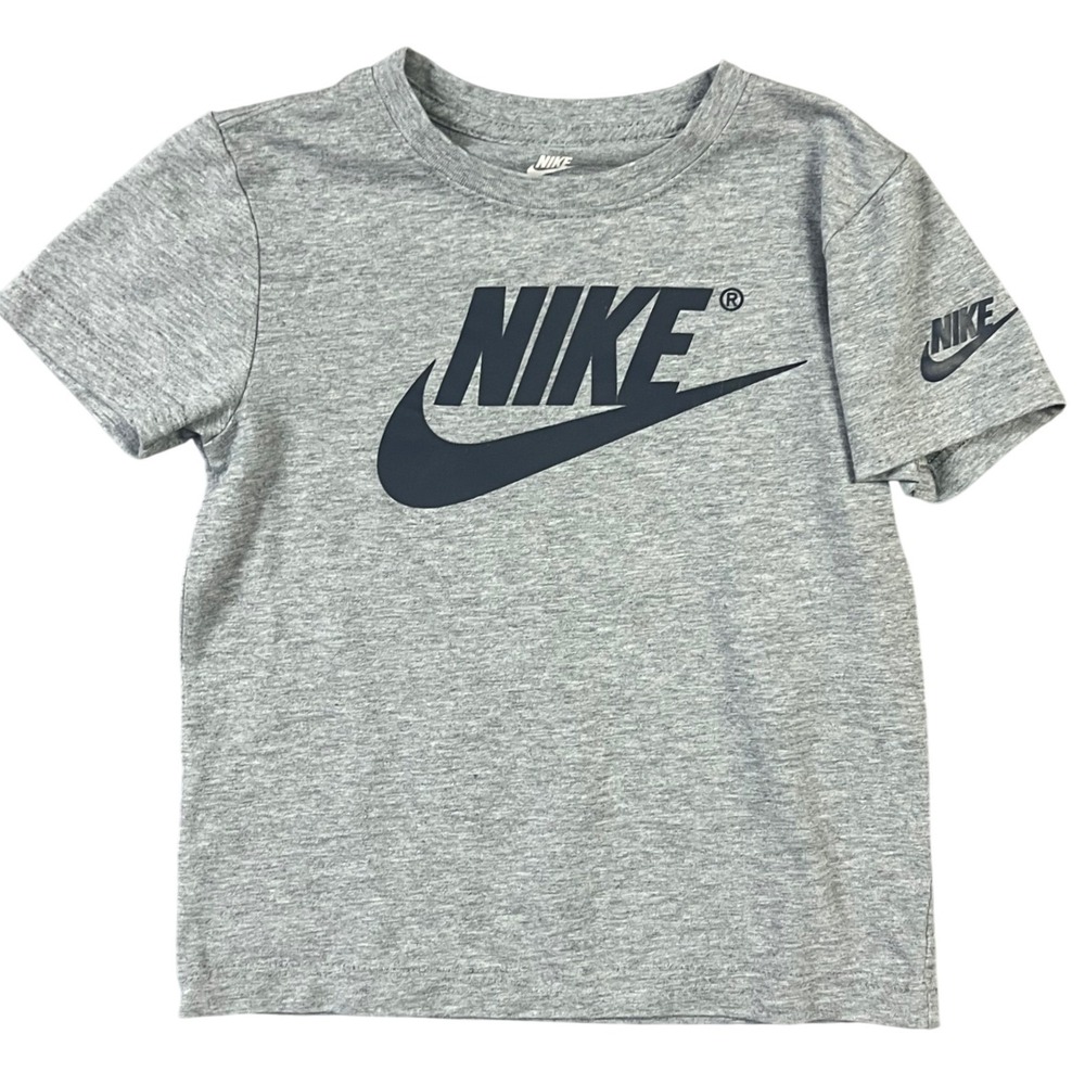 Nike T-Shirt Kids 6 Gray Short Sleeve Futura Logo Graphic Athletic Cotton Tee - Picture 2 of 6